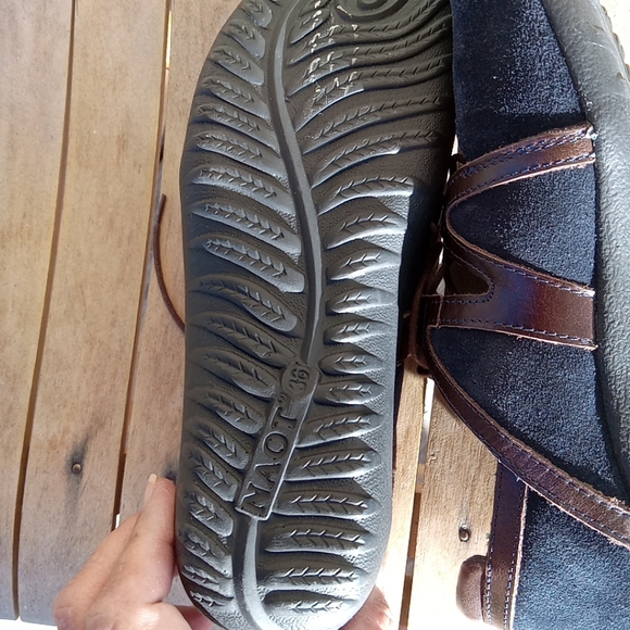 NAOT BLUE SUEDE LEATHER LACE UP MARY JANE SHOES SANDALS SIZE 36 U.S.A 5 - Picture 14 of 16